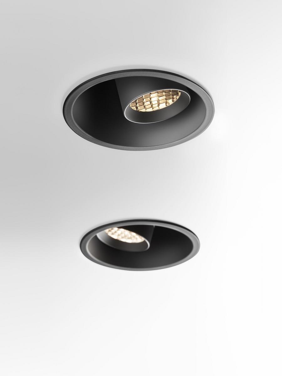 TINY ADJUSTABLE LED adjustable recessed spotlight