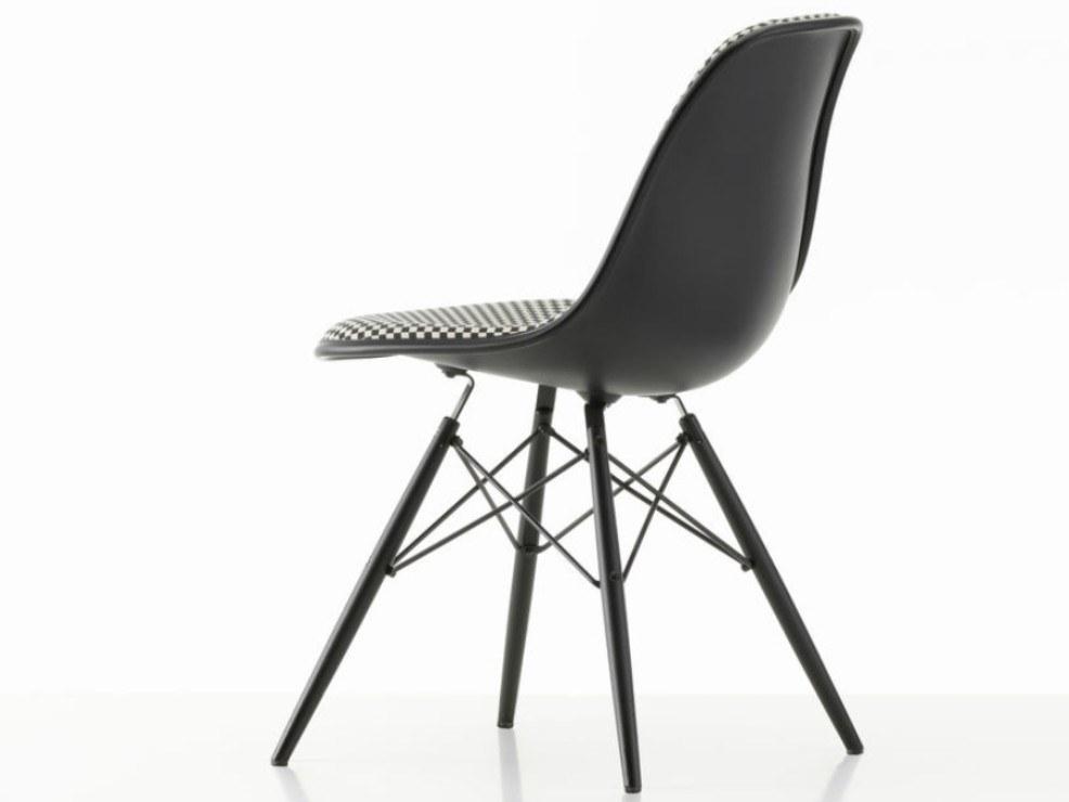 DSW Upholstered fabric chair