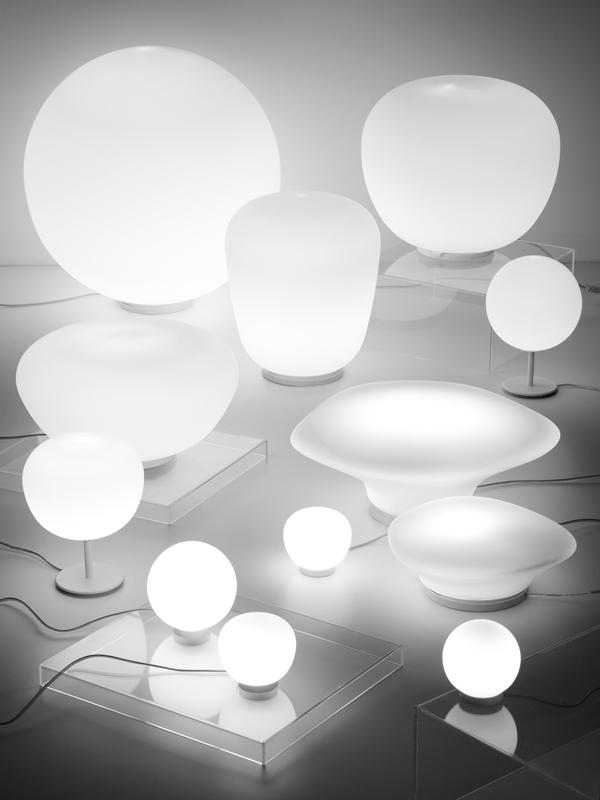 LUMI BAKA Glass table lamp