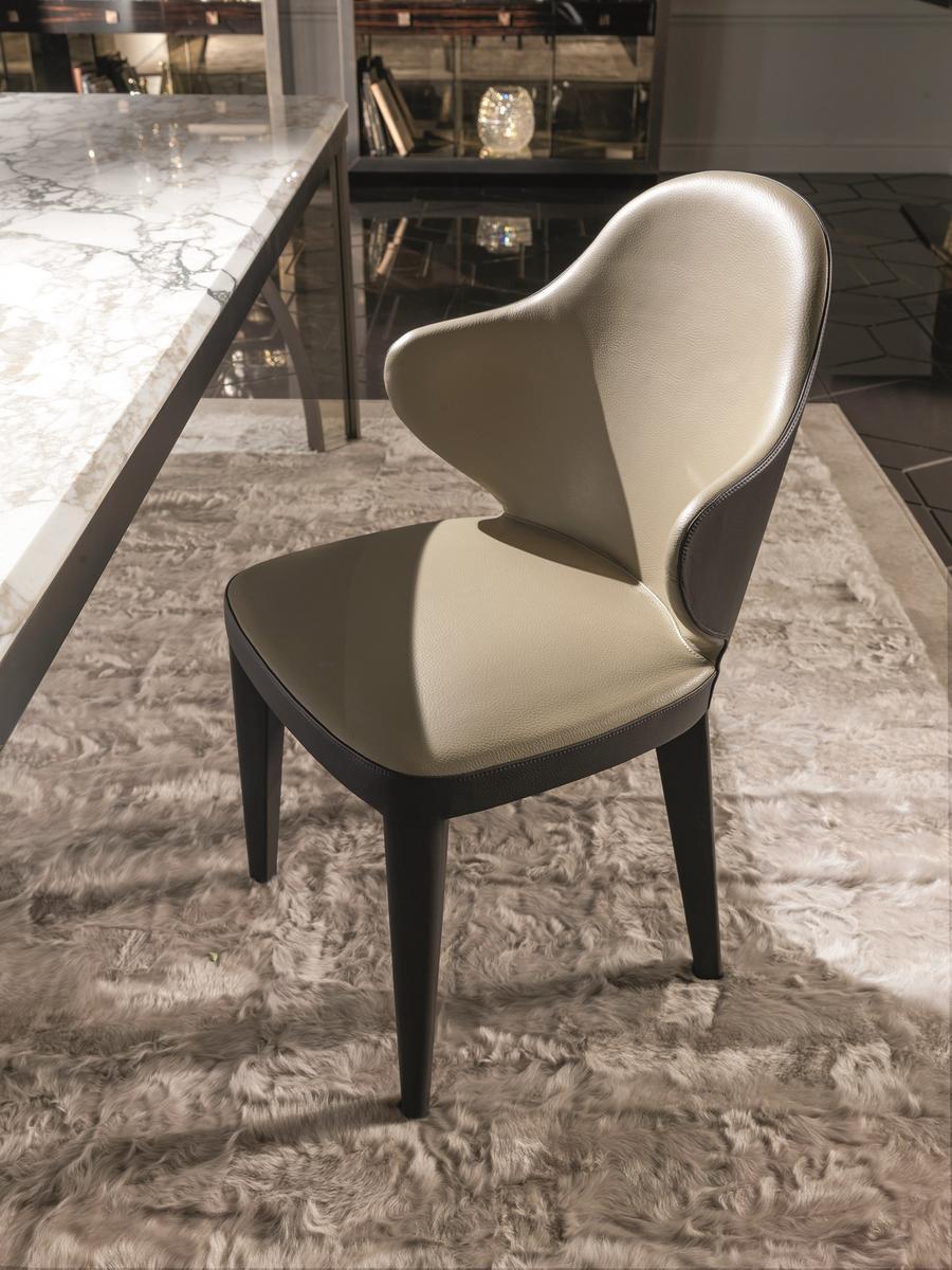 MISS Velvet chair