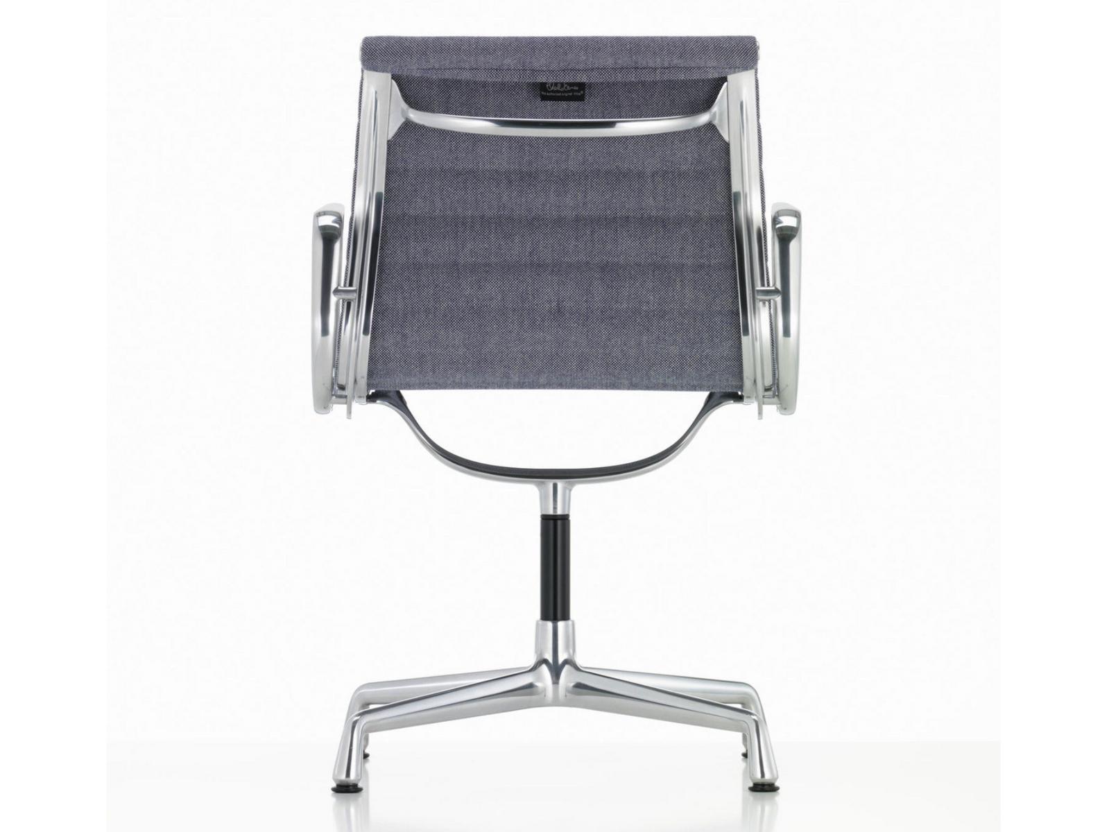 EA 104 Swivel fabric chair with 4-spoke base with armrests