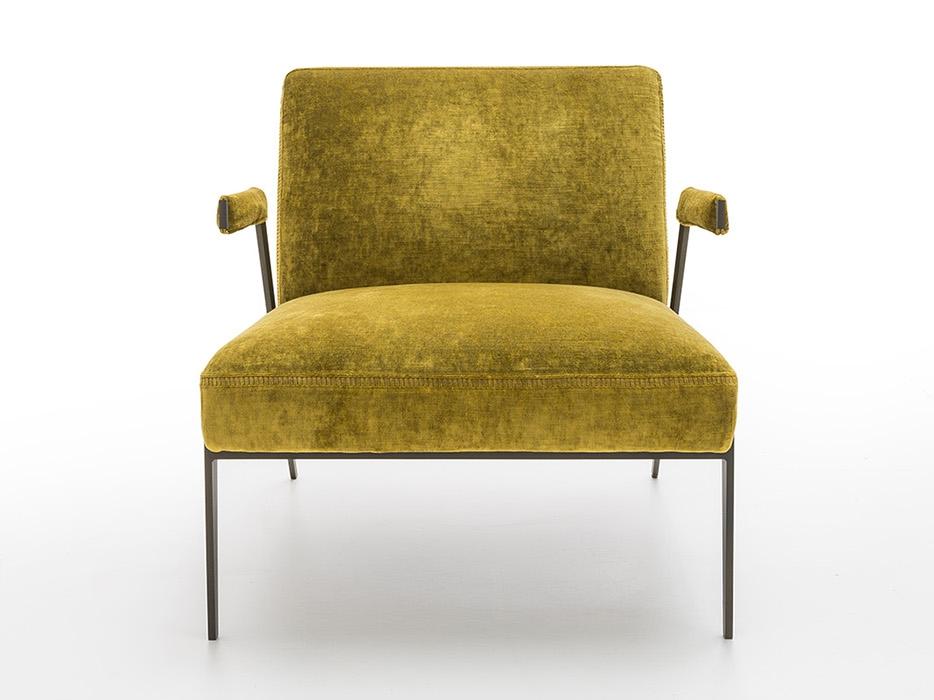 LIMA Armchair with armrests