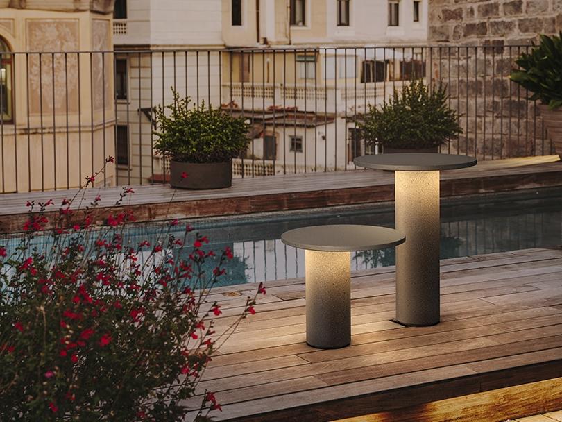 MOAL LED cement bollard light