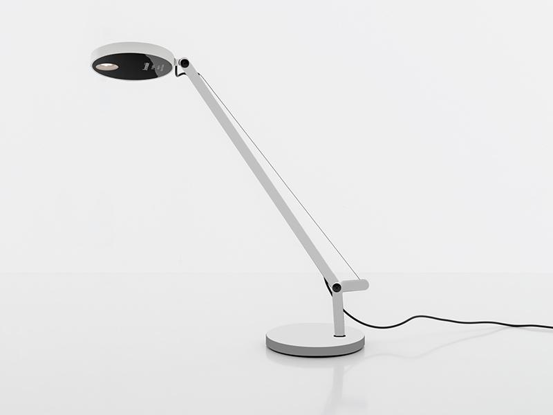 DEMETRA MICRO LED direct light die cast aluminium table lamp