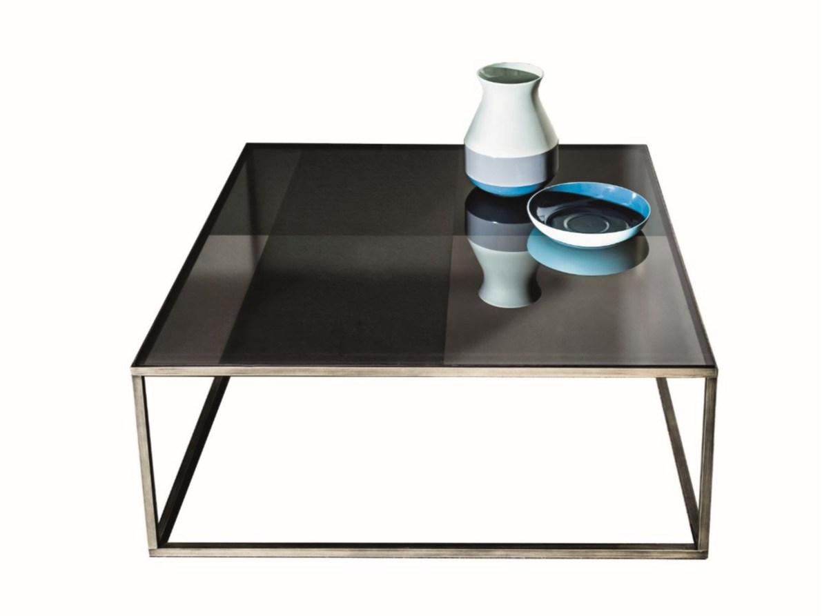 QUADRO Low square glass coffee table