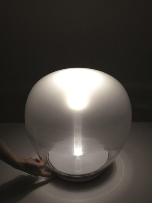 EMPATIA LED blown glass table lamp