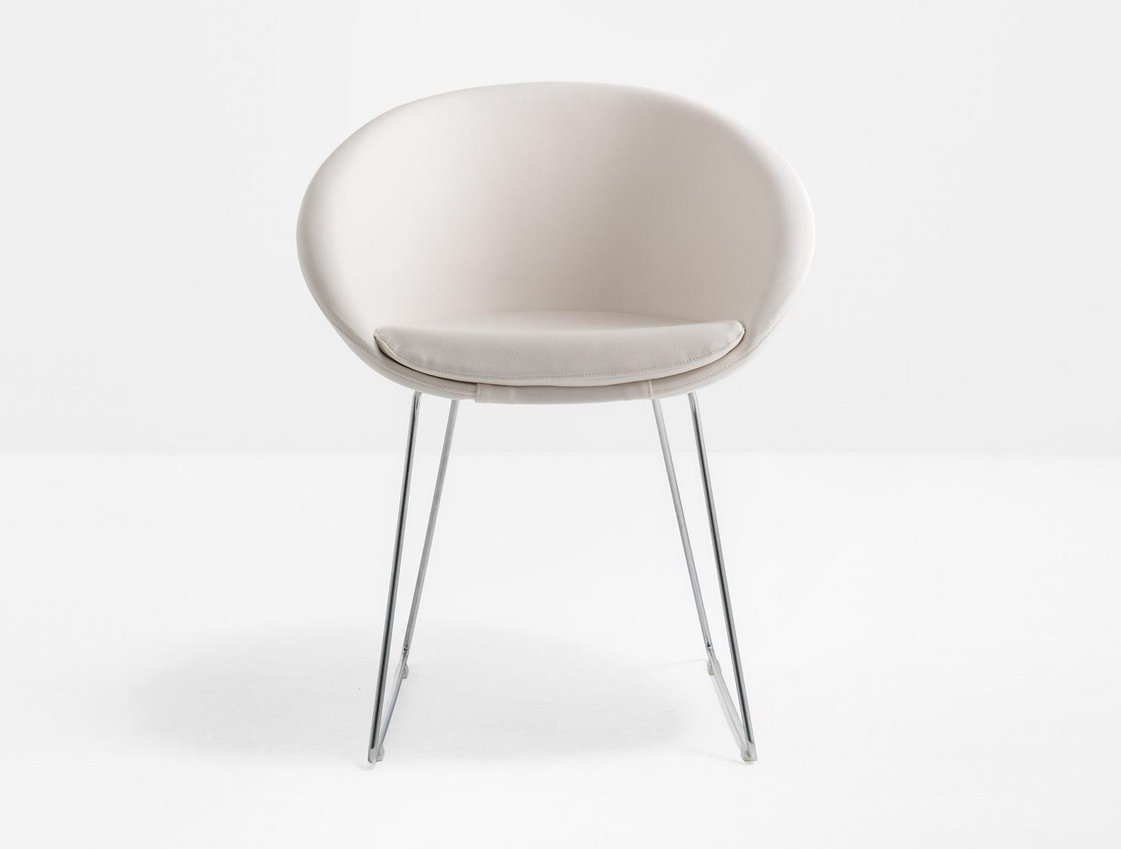 GLISS 1020 Sled base upholstered chair
