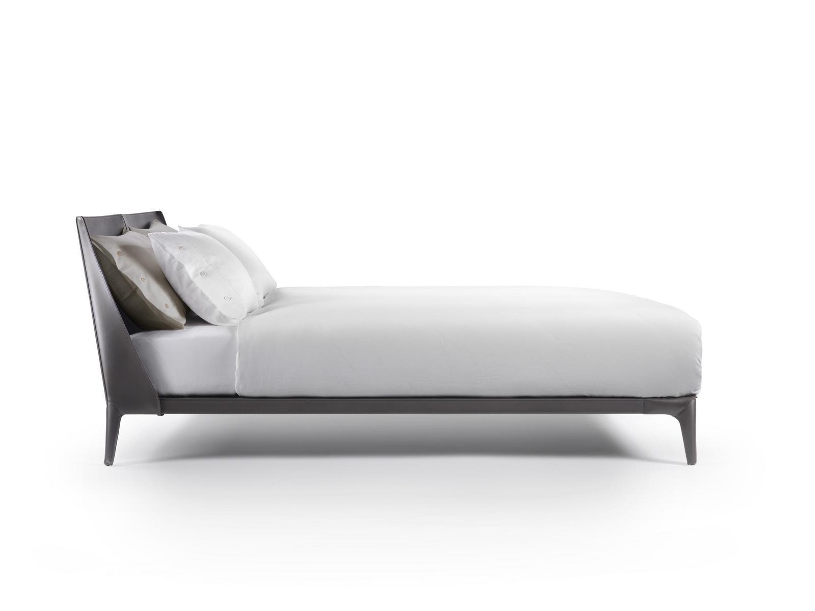 ISABEL Tanned leather double bed