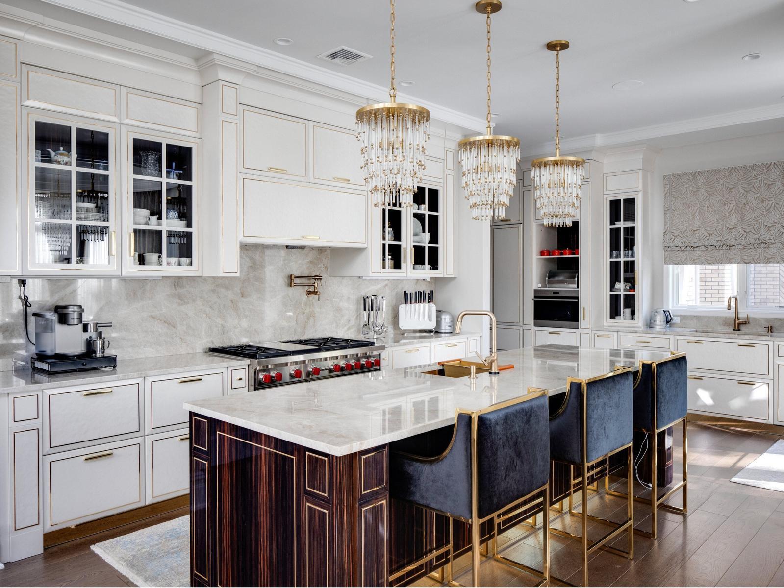 Wooden kitchen with island Martini interiors Chicago - North Shore