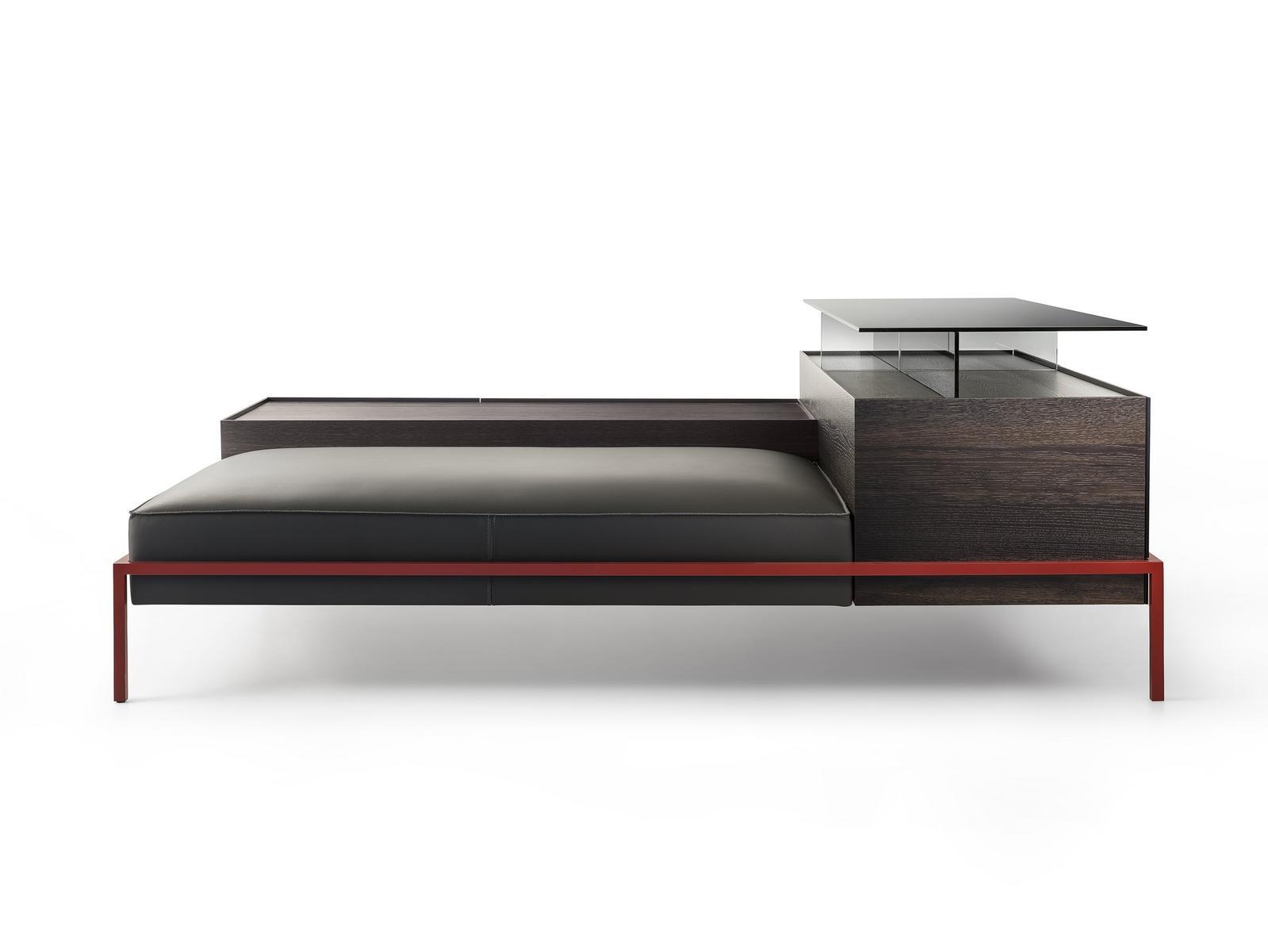 FAROE Storage modular leather bench