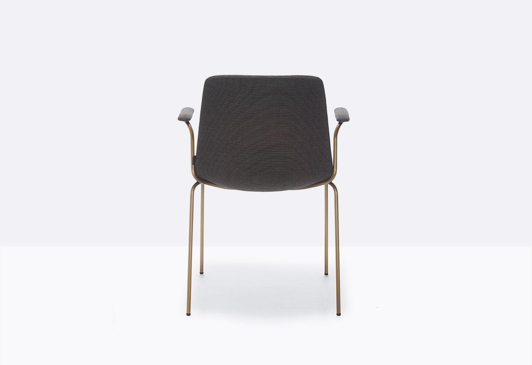 TWEET 895/2 Upholstered chair with armrests
