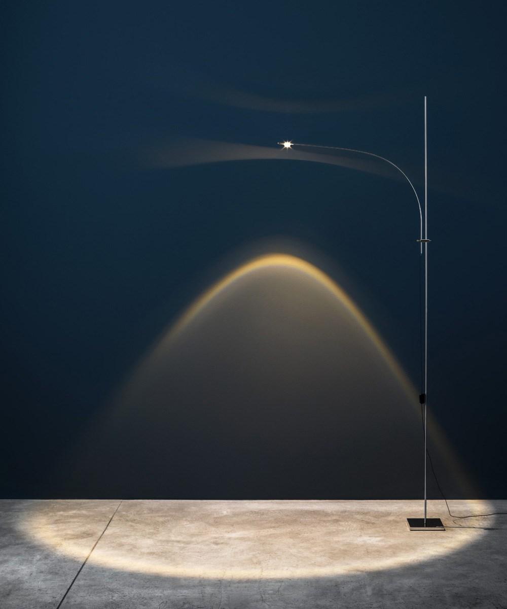 UAU F LED adjustable floor lamp