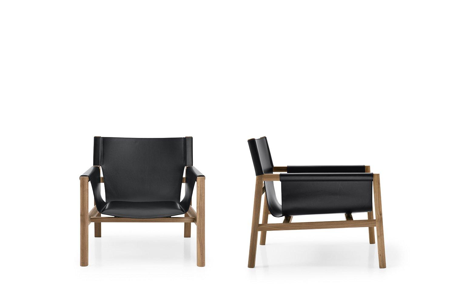 PABLO Tanned leather armchair with armrests