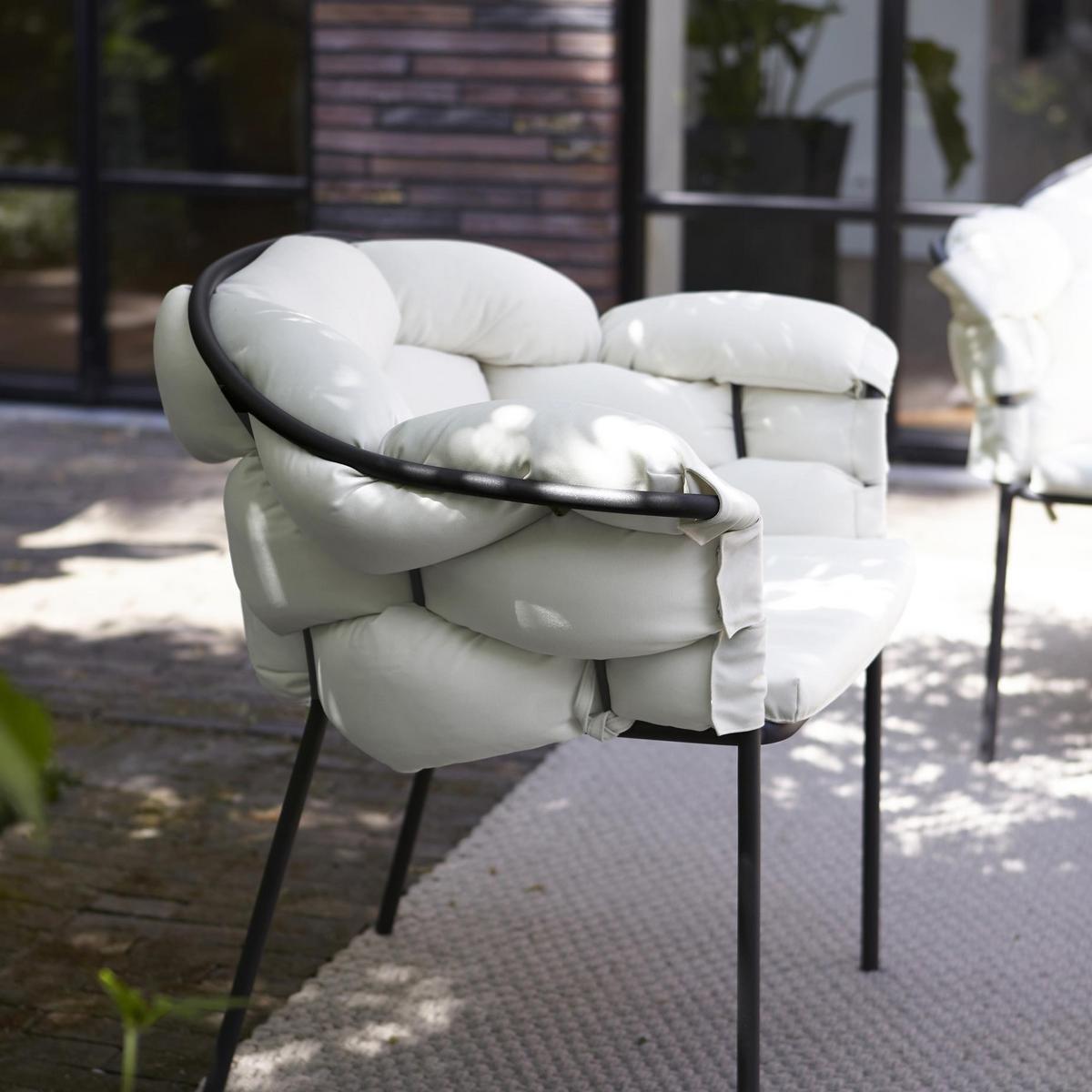 SERPENTINE Garden fabric easy chair with removable cover with armrests