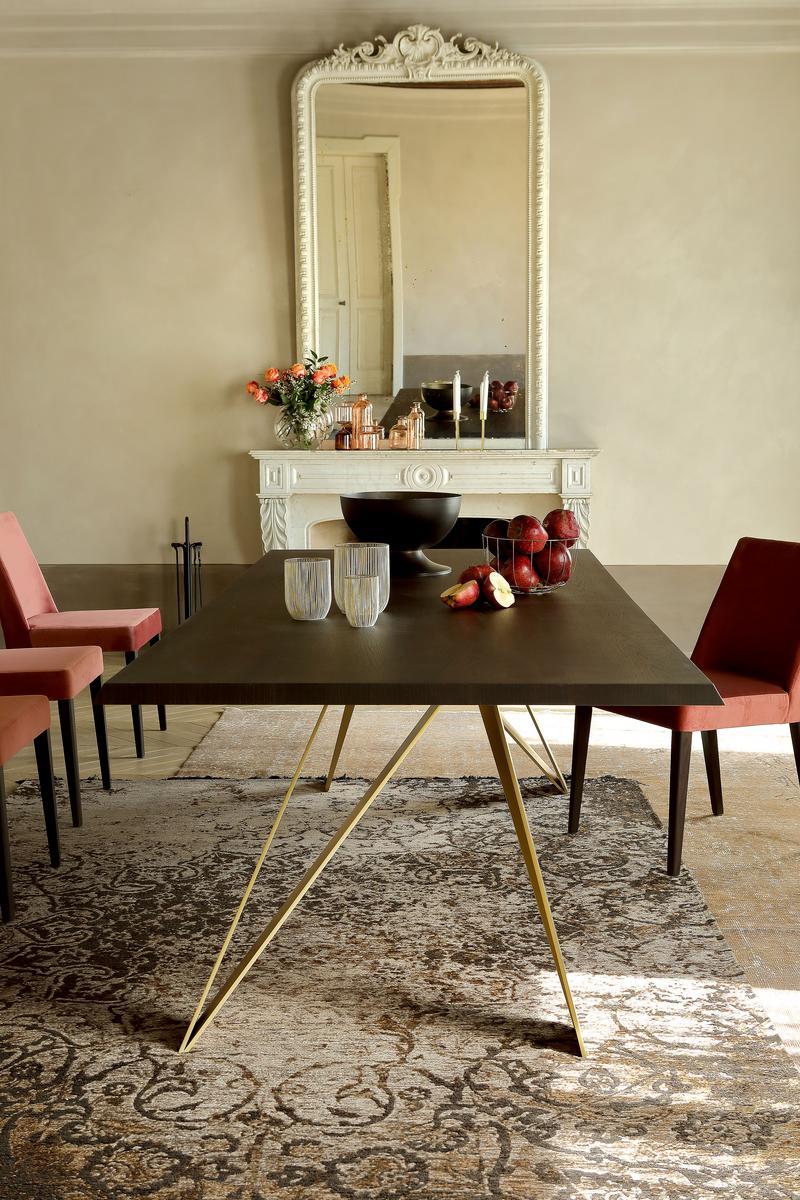 STATUS Rectangular table