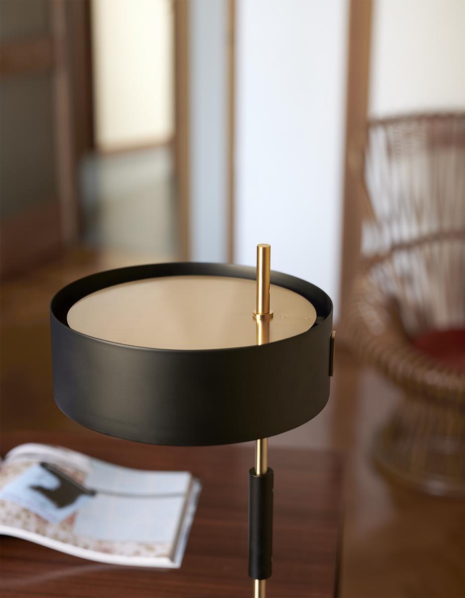 1953 Metal floor lamp