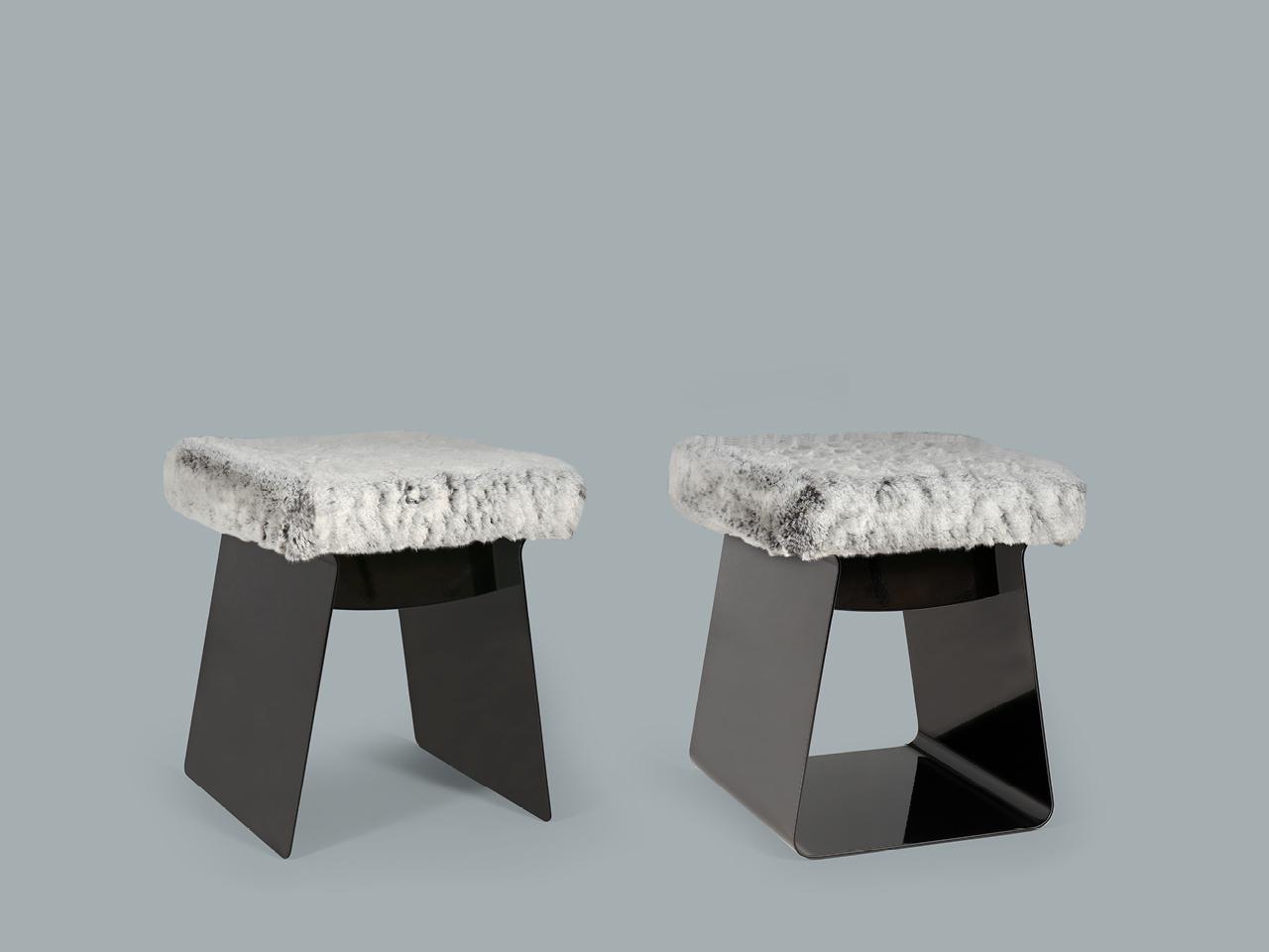 GEA Low stool with integrated cushion