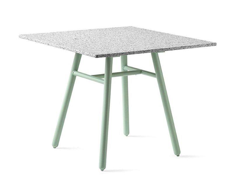 YO! Square garden ceramic table with aluminium base