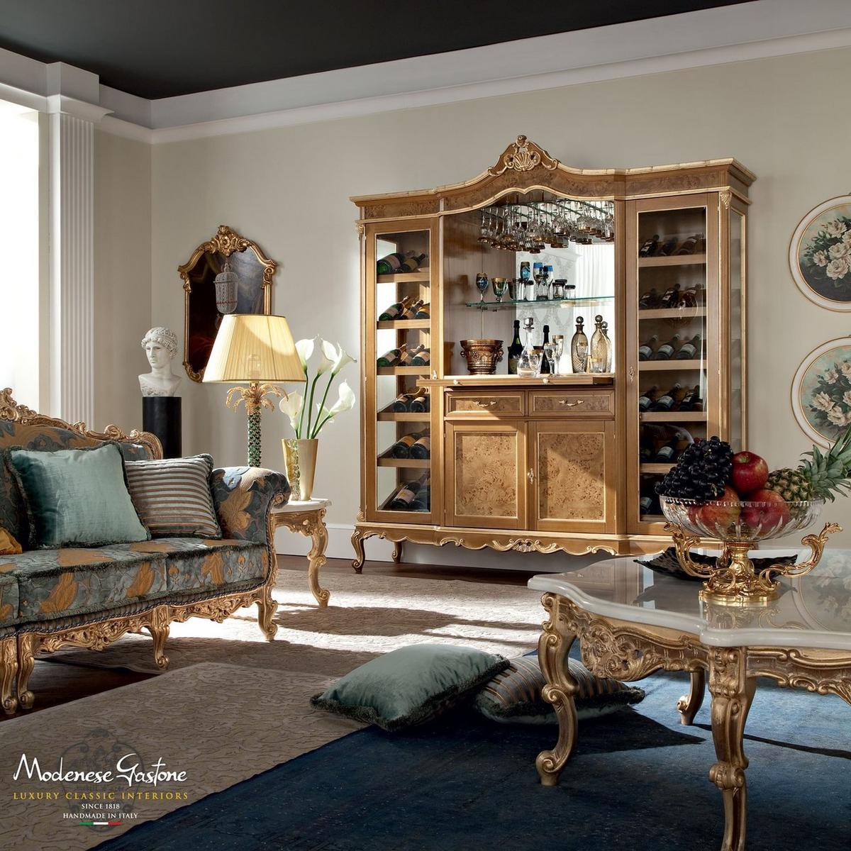 12132 Solid wood highboard
