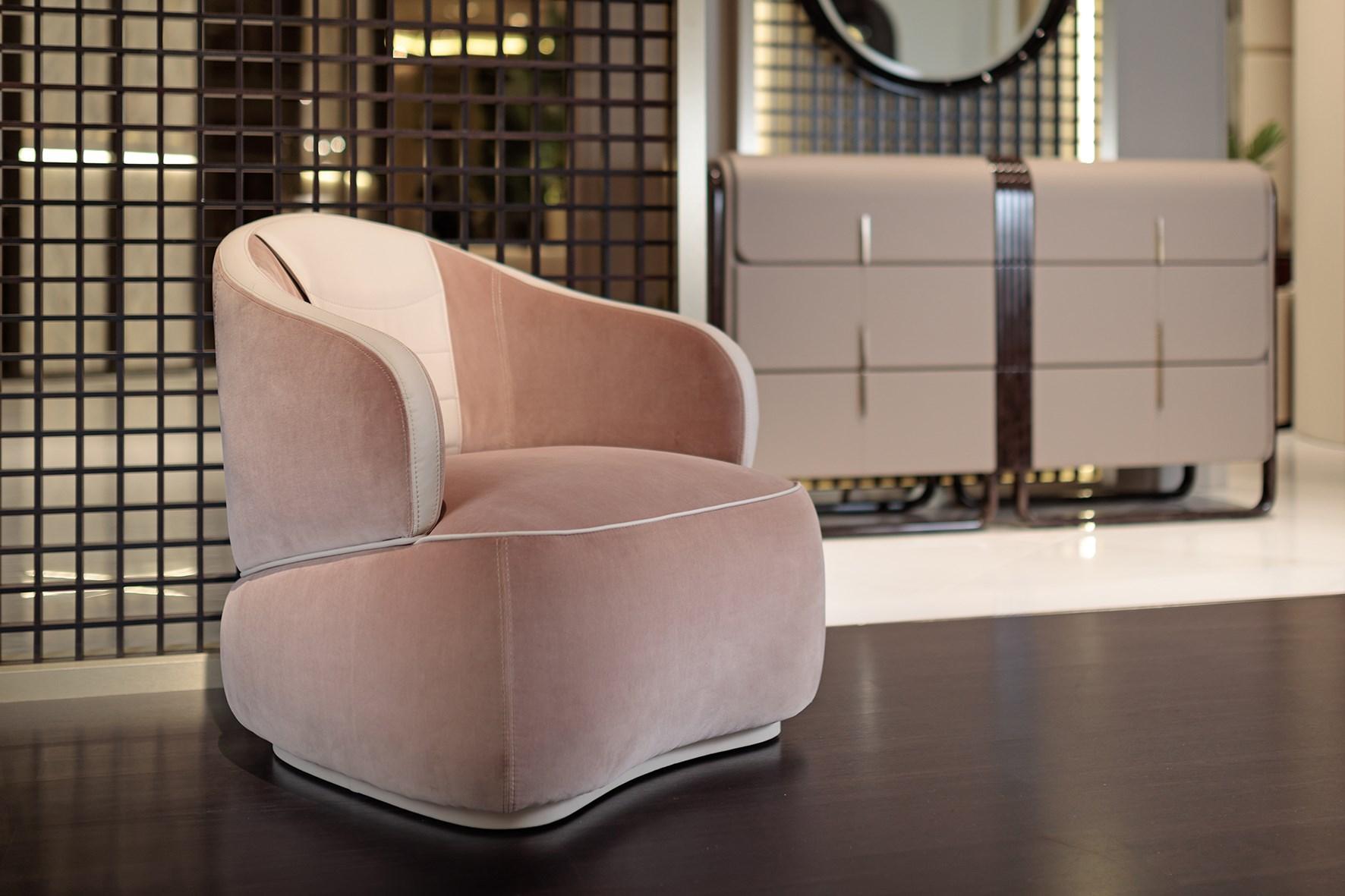 BLOOM Velvet armchair with armrests