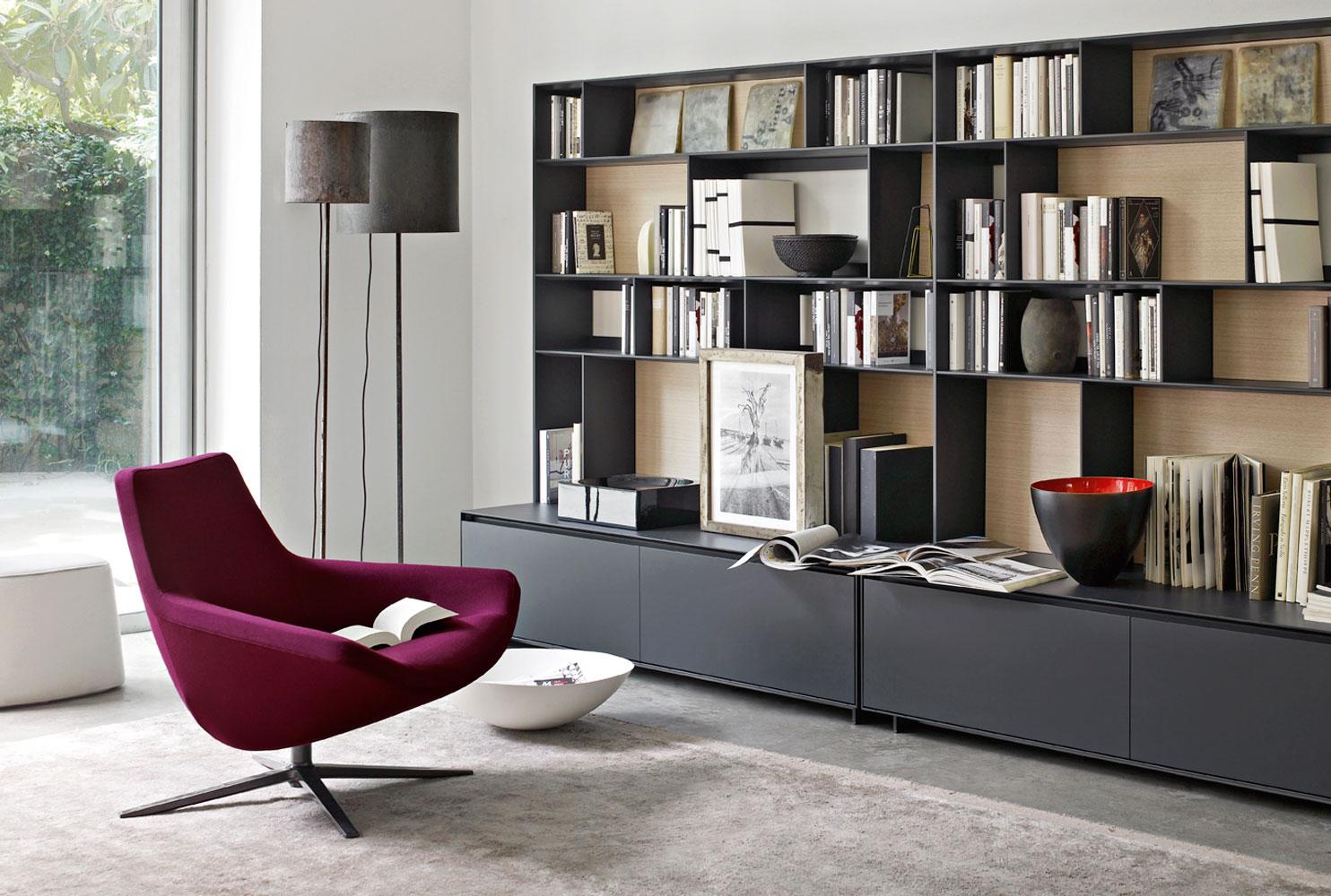 METROPOLITAN '14 Swivel upholstered fabric armchair with 4-spoke base