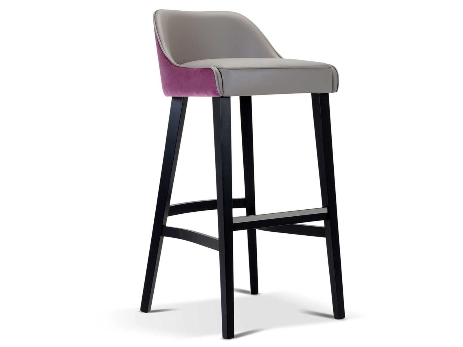PAT High fabric stool with footrest