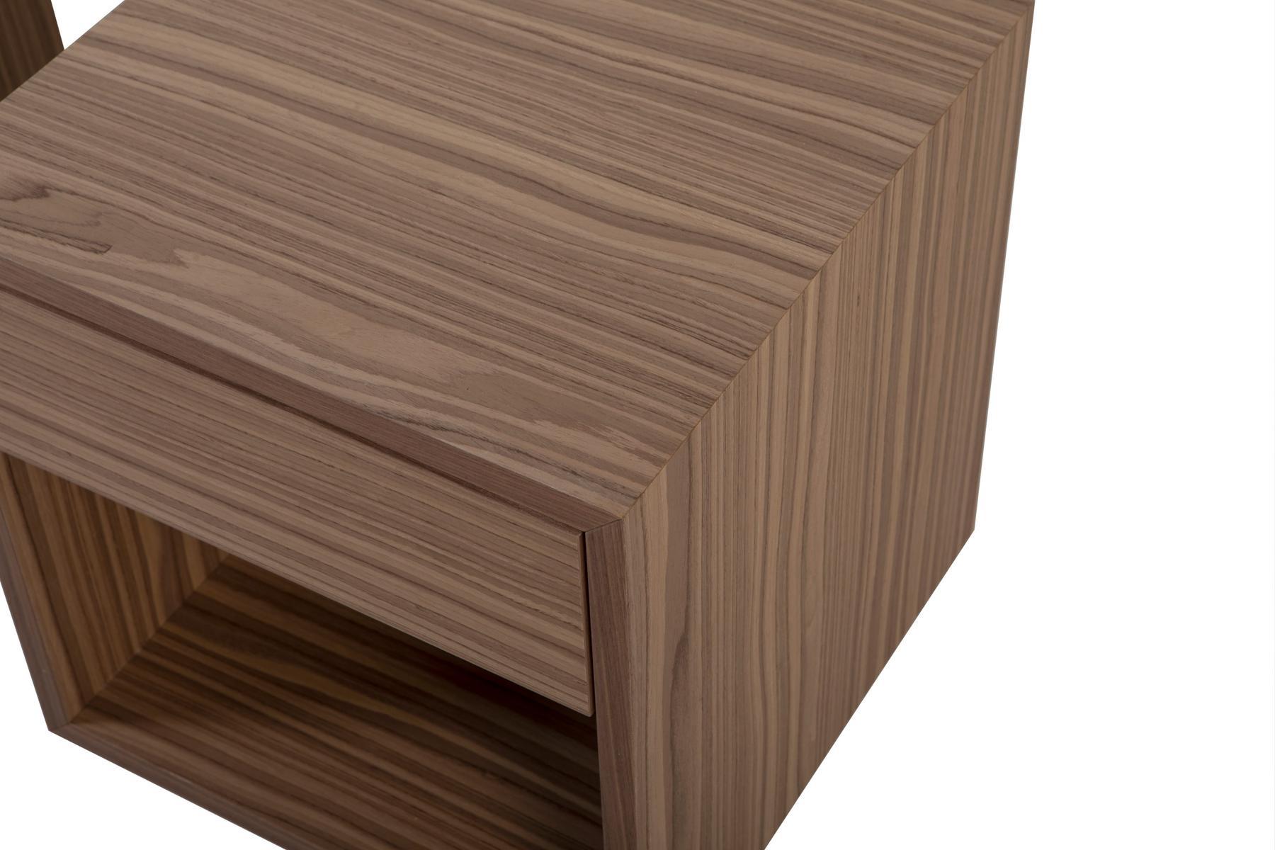 CUBÒ Square walnut bedside table with drawers