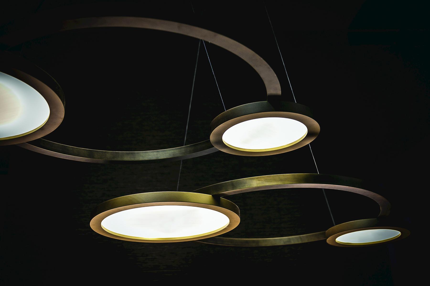 ECLISSE LED wooden pendant lamp