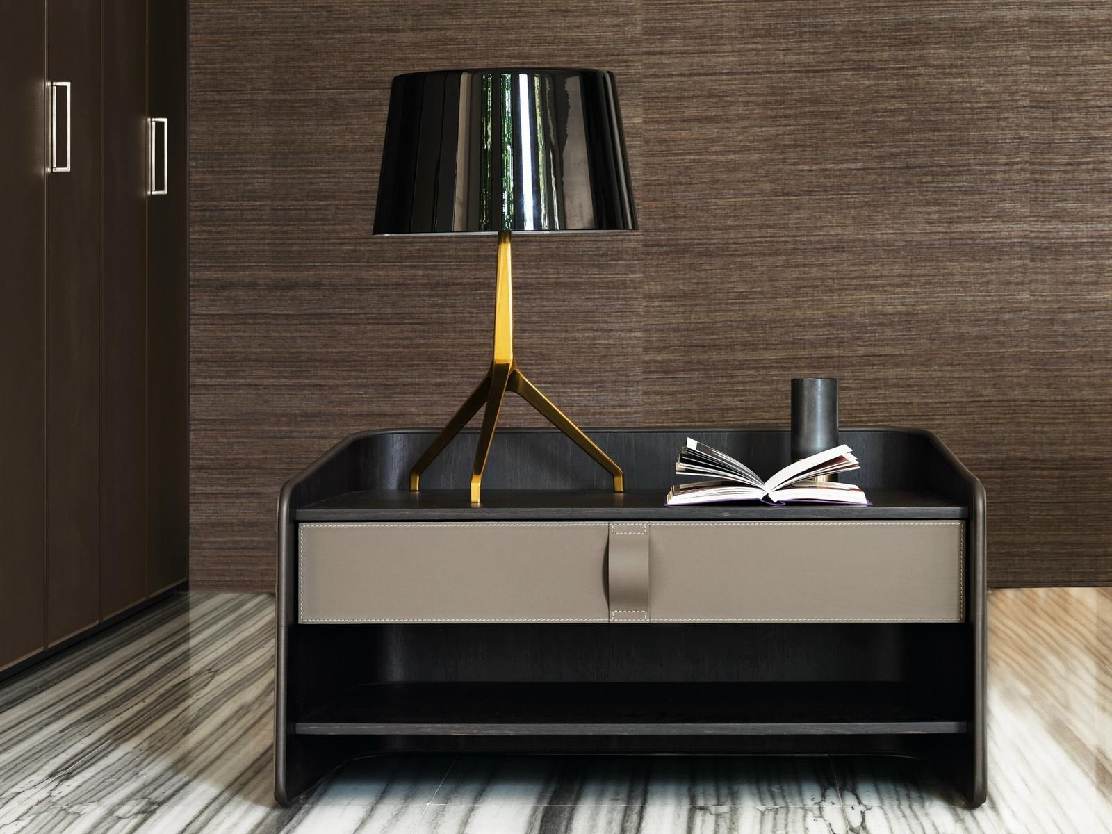 GENTLEMAN Rectangular leather bedside table