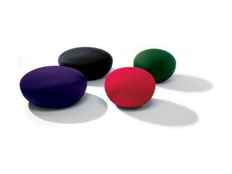 HOLLYWOOD Upholstered pouf with removable lining