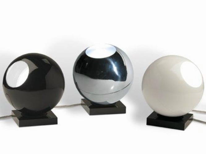 12-25 Adjustable metal table lamp