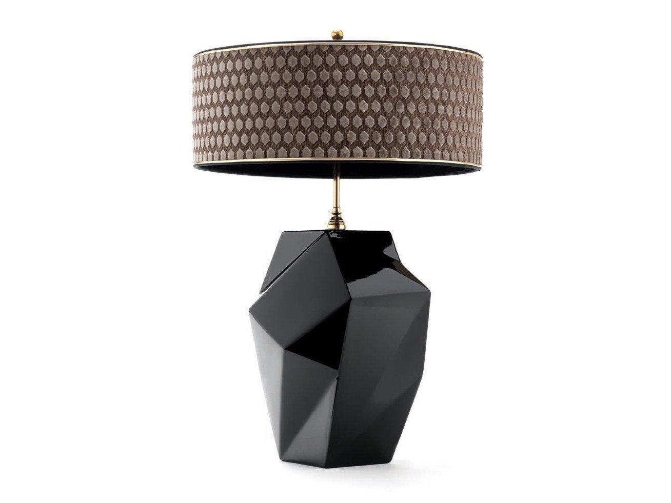 EDGE Ceramic table lamp