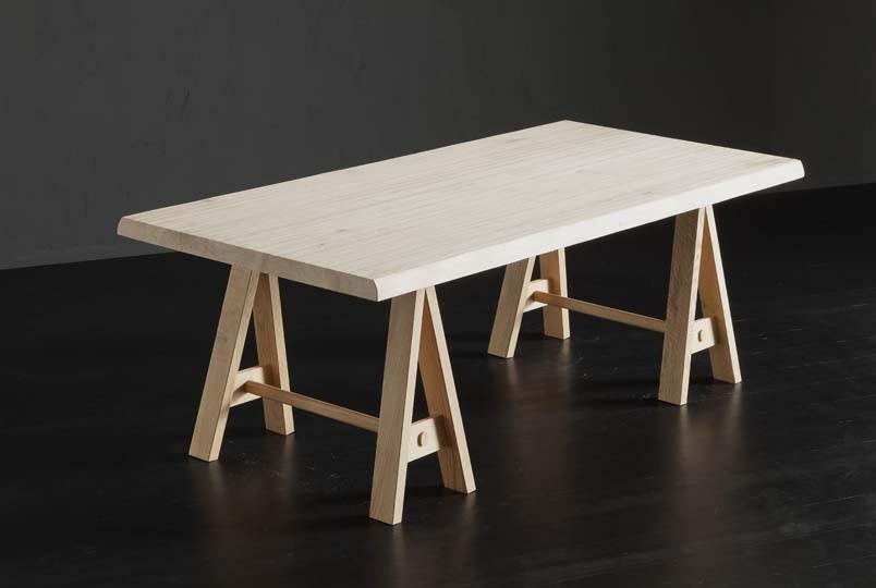 DENVER + HORSE Rectangular oak dining table