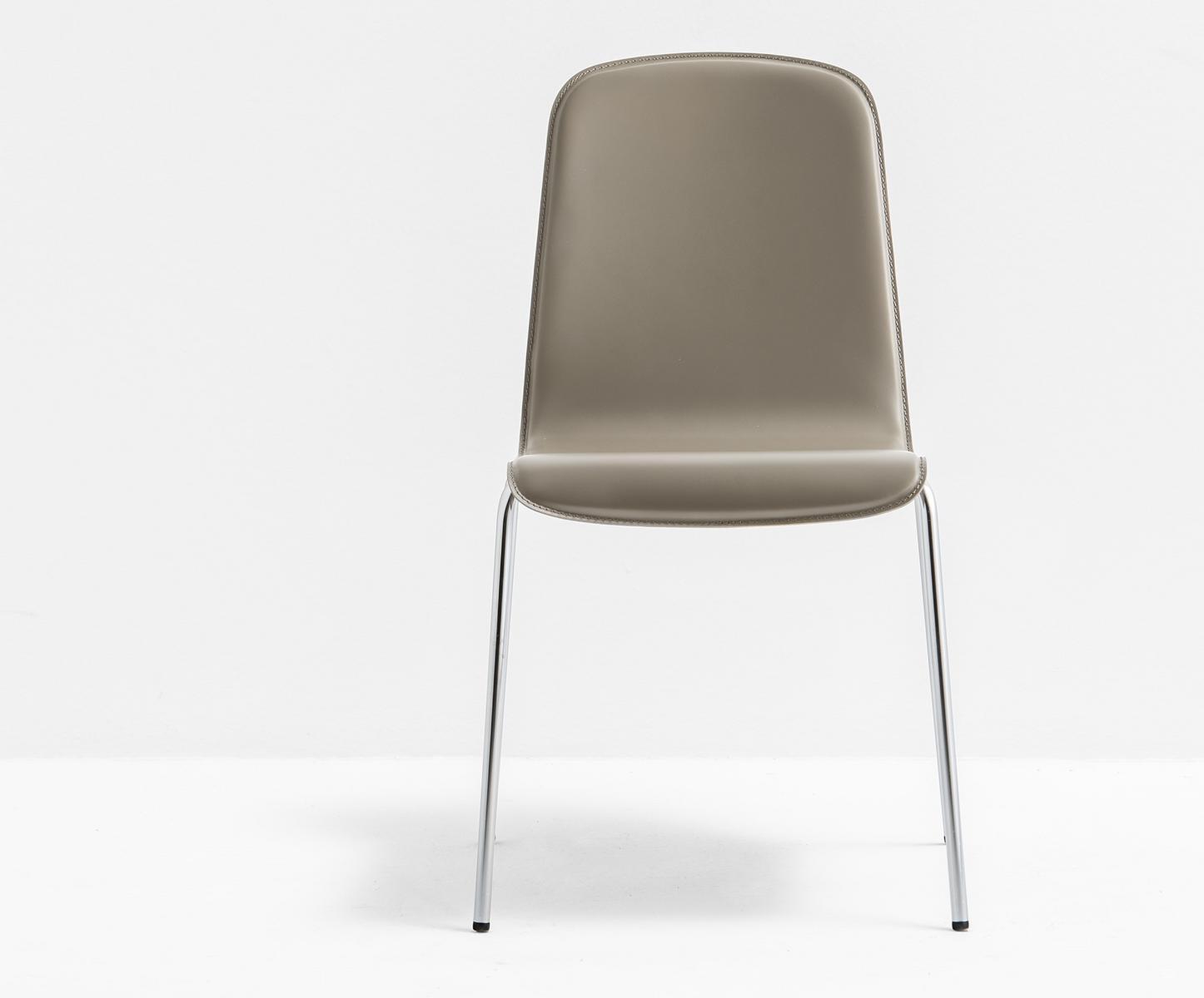 TREND 447 Upholstered chair