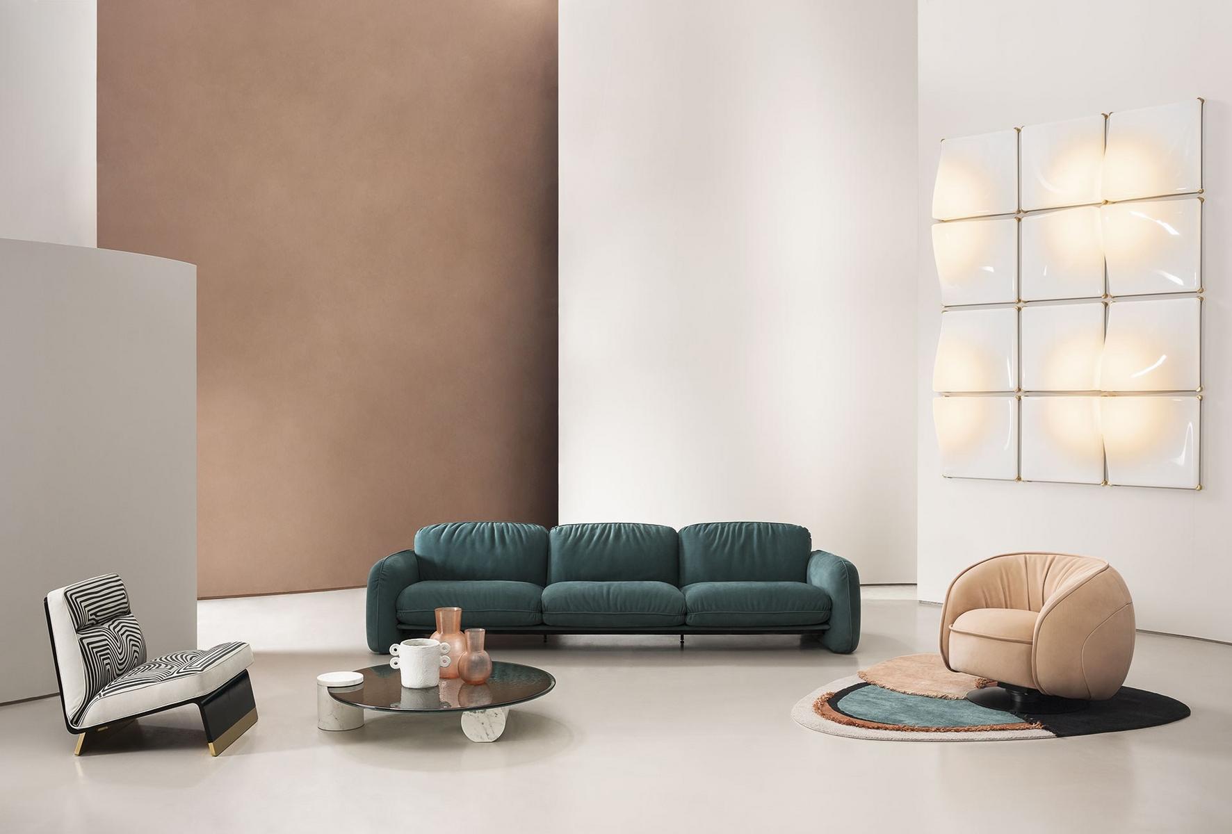 BRIGITTE Contemporary style upholstered leather sofa