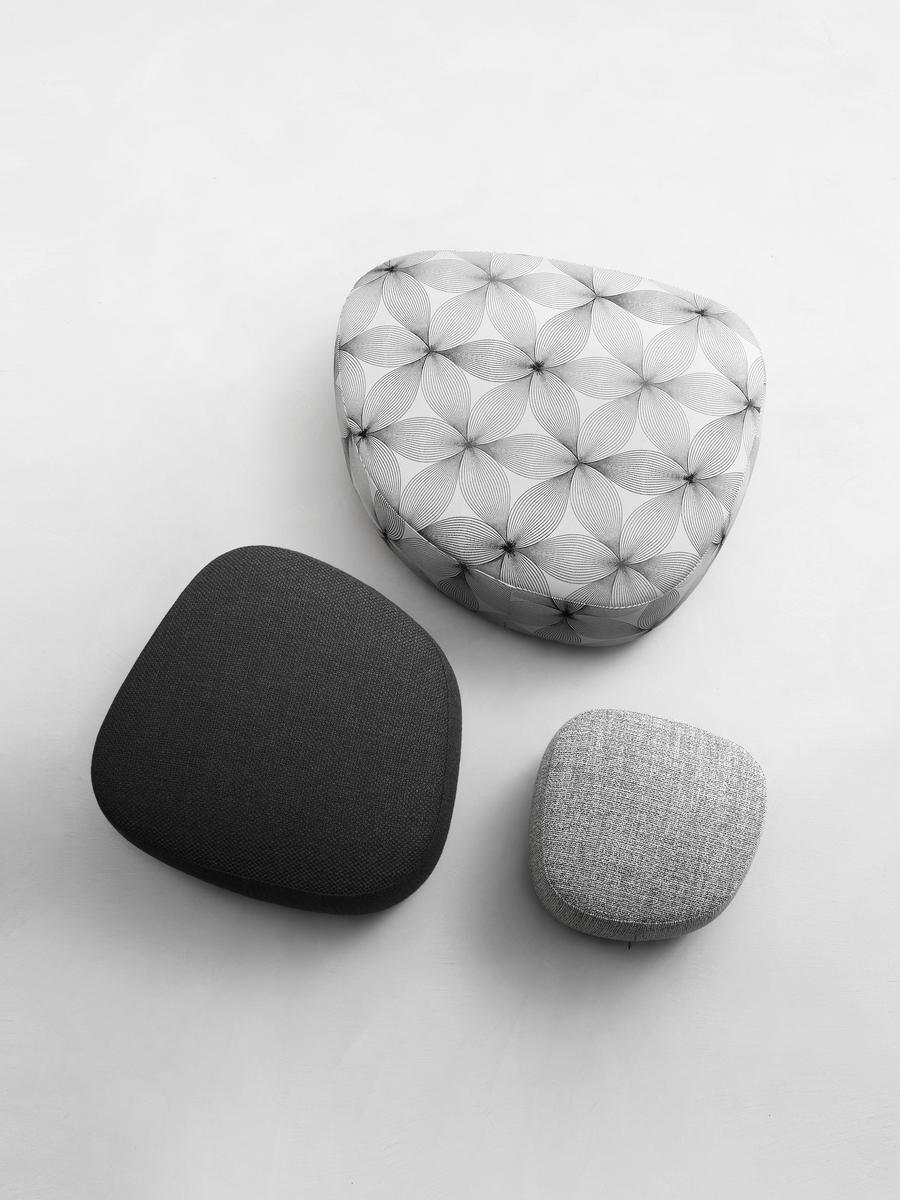 PIERRE Pouf with removable lining