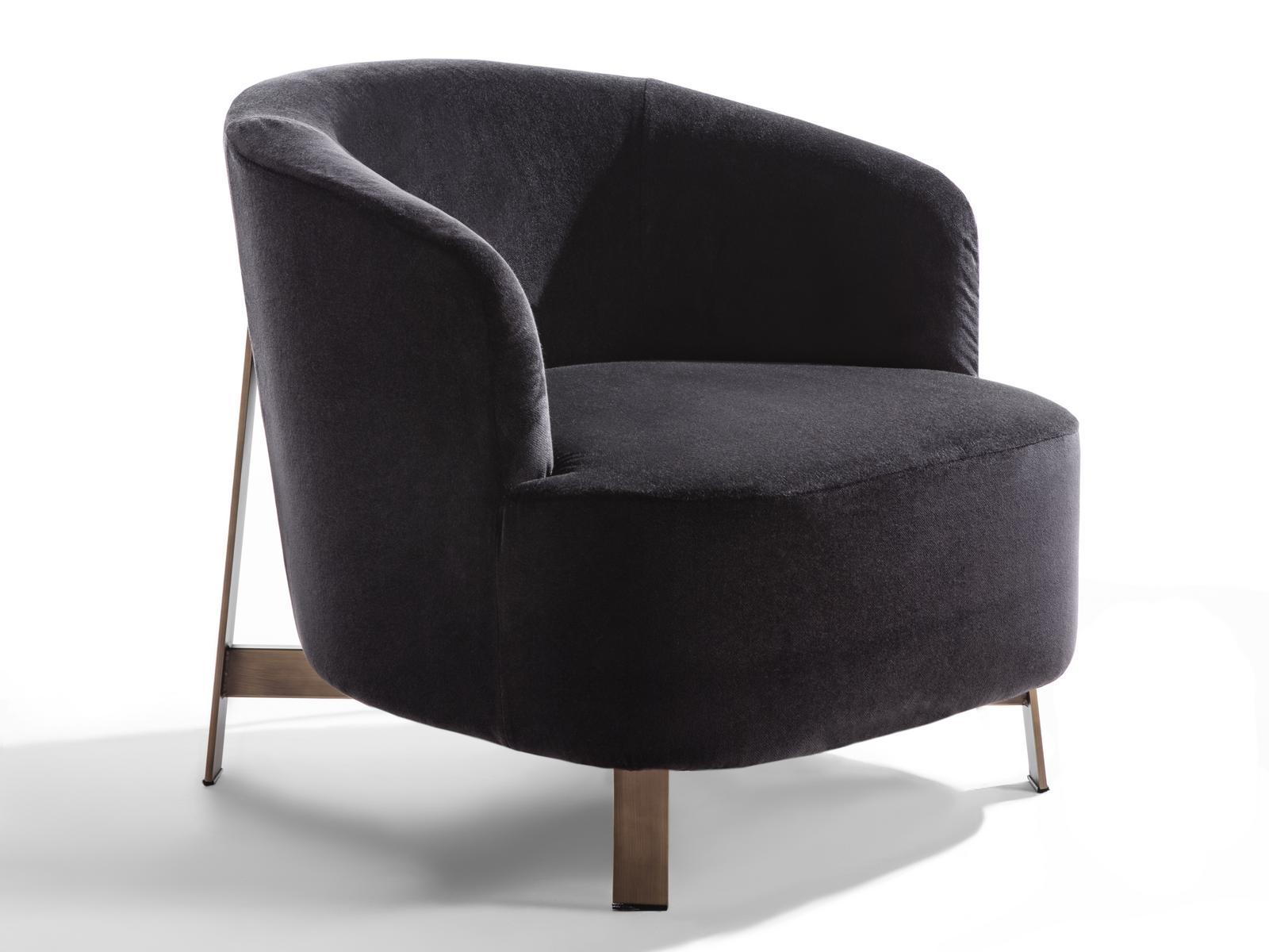 COPINE Velvet armchair and bronzed brass base