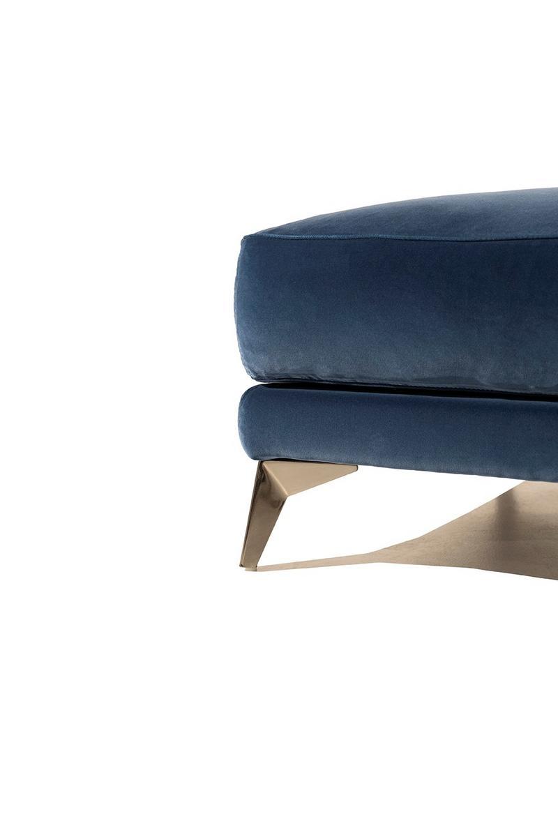 TESLA Square velvet pouf