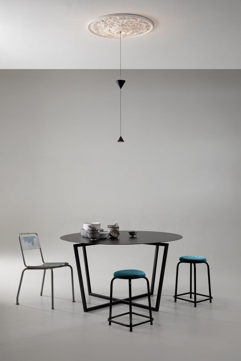 MOONBLOOM LED plaster and aluminium pendant lamp