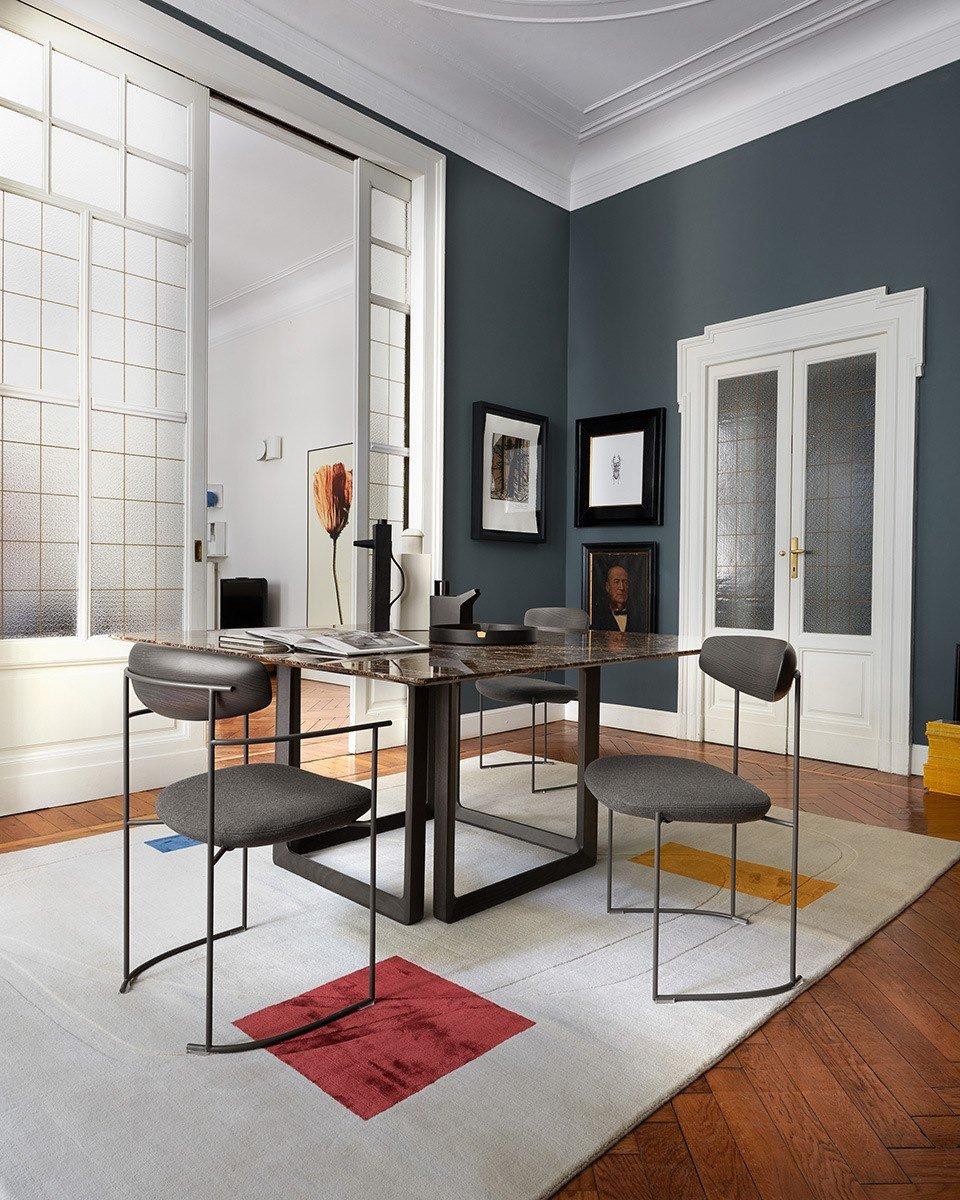 KEEL Sled base chair