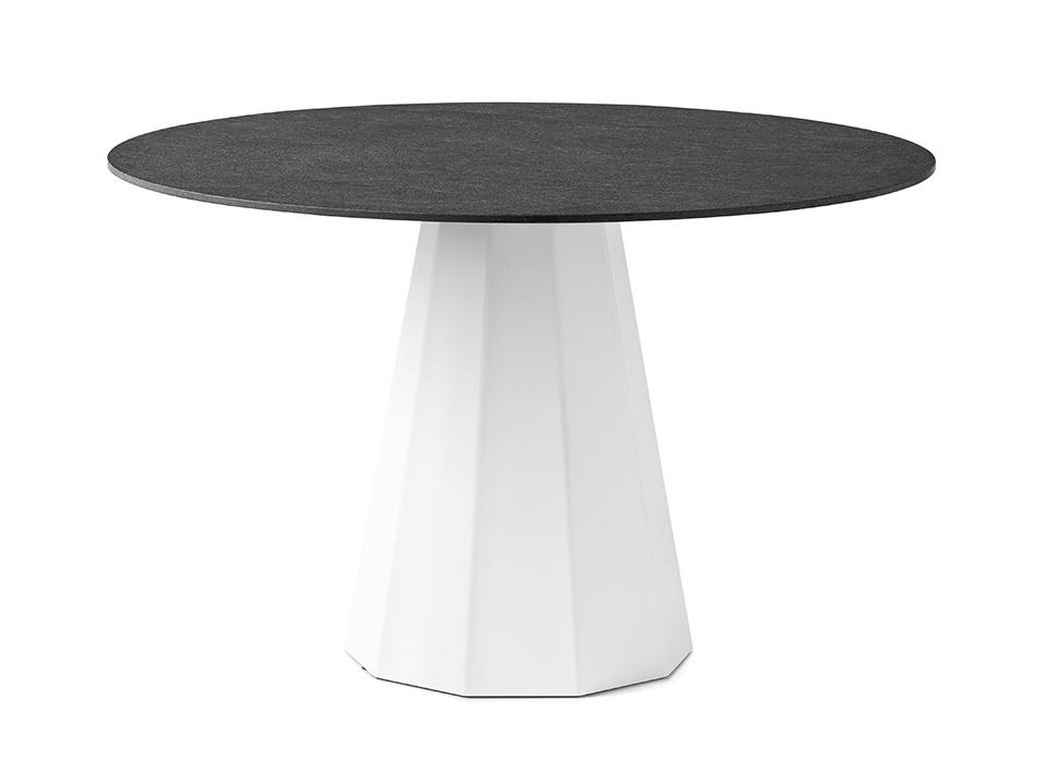 DIX Round HPL table with sheet base