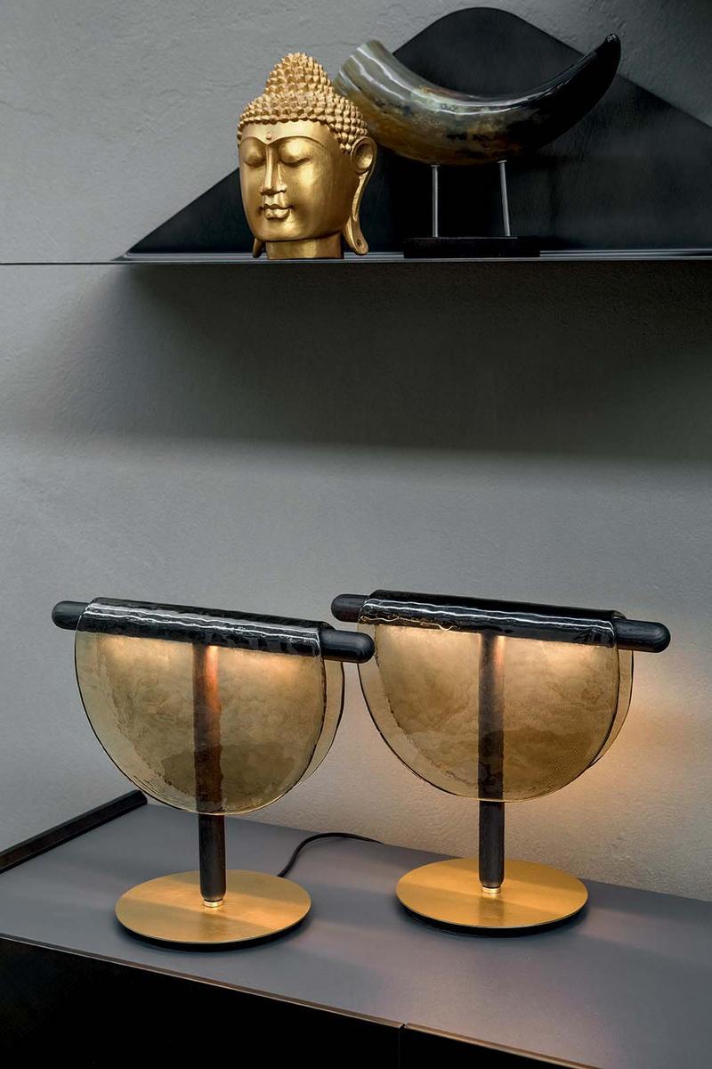 DALÌ LED glass and solid oak table lamp