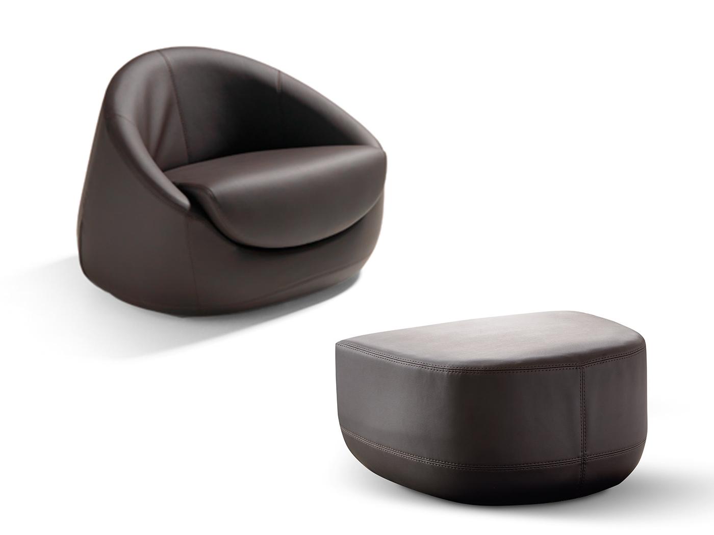 CUCCIA Leather armchair with removable cover