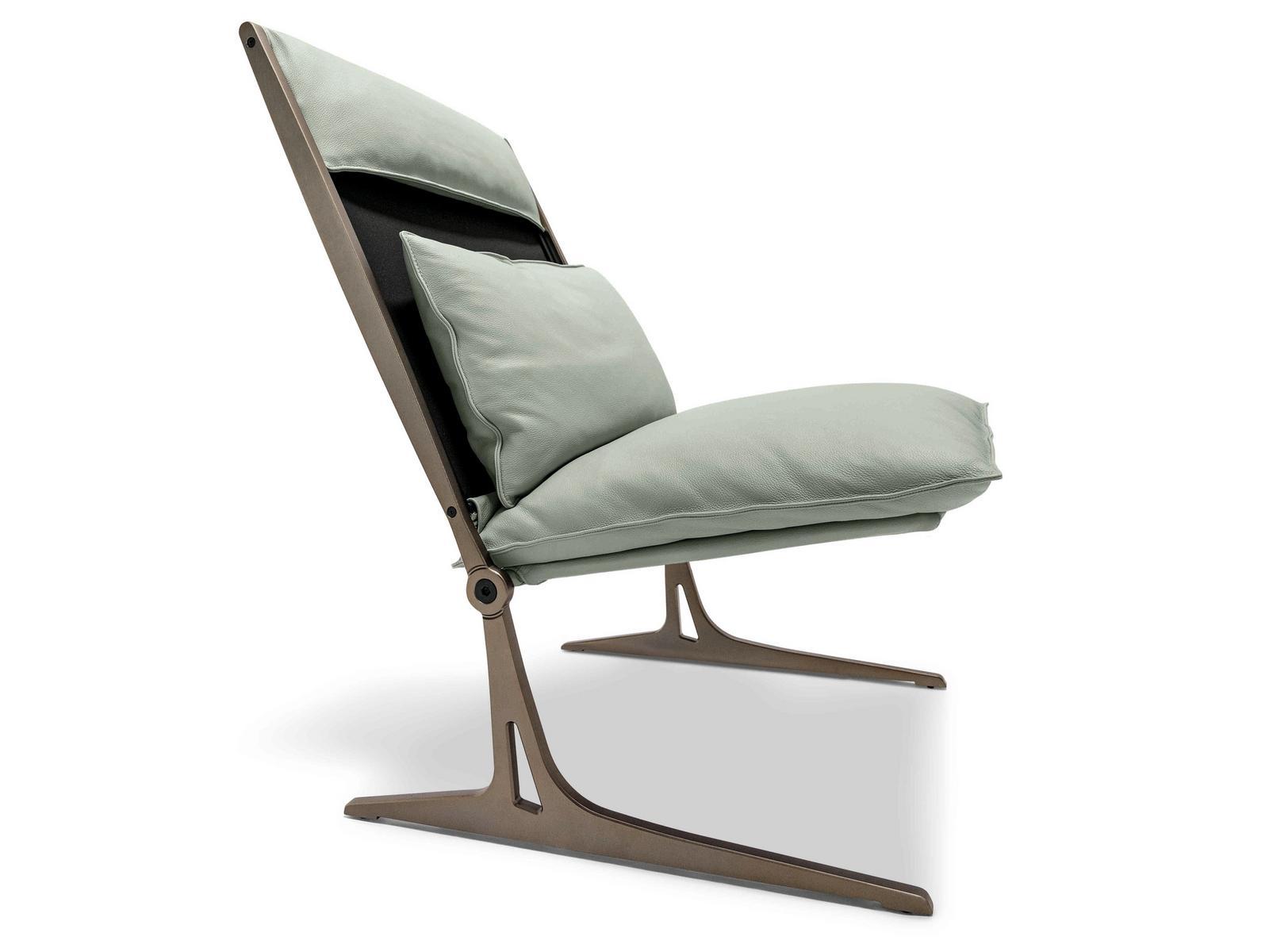 BARRACUDA Leather armchair