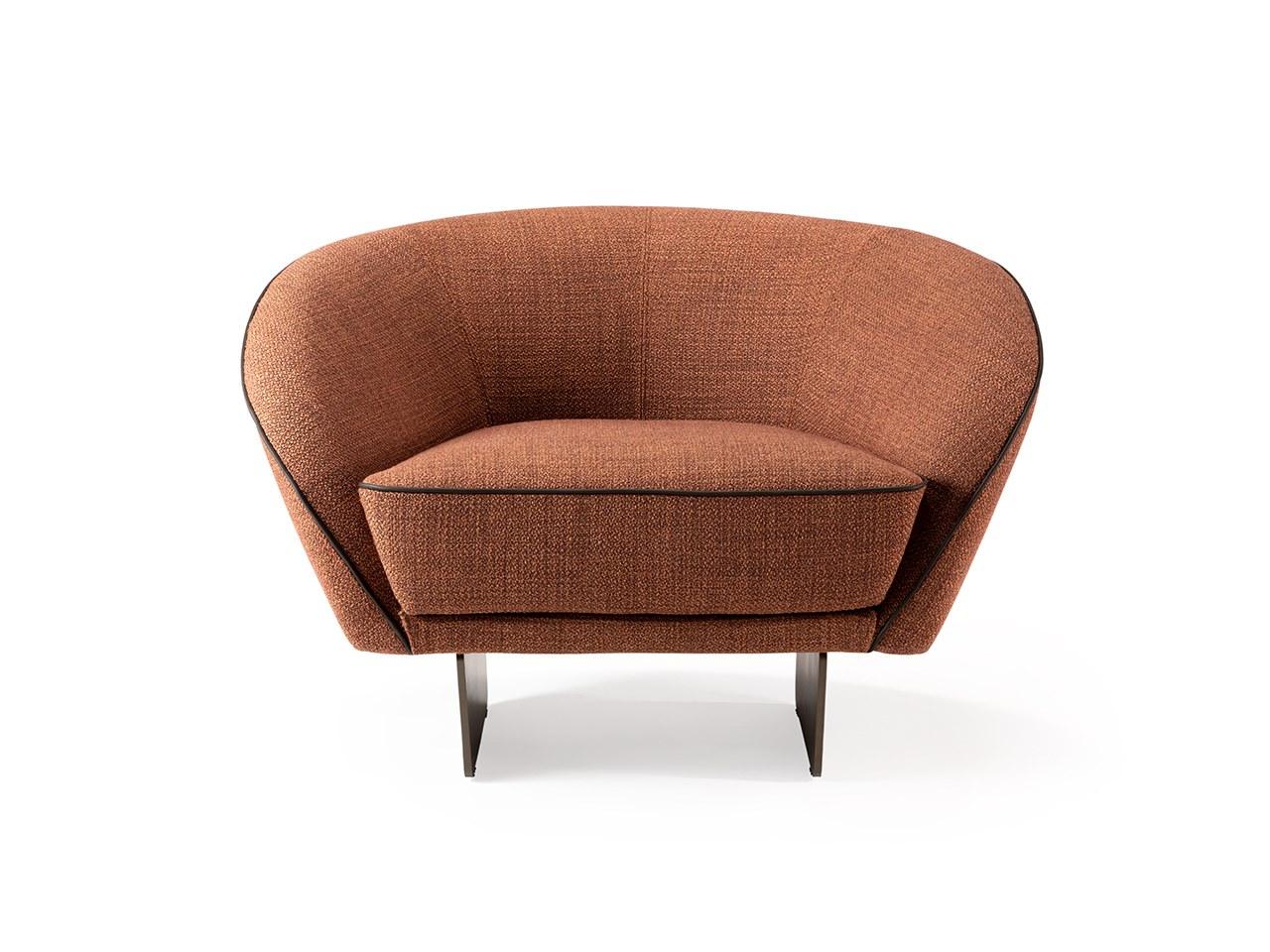 SEGNO Fabric armchair with armrests