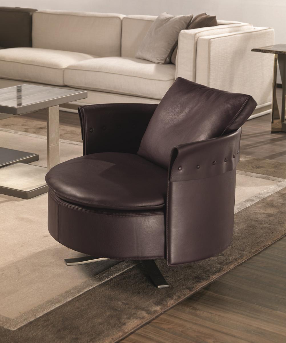CHARME Velvet armchair