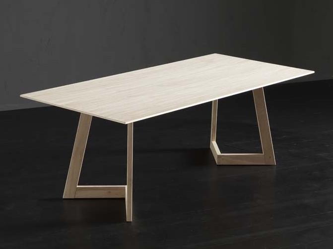 BARCELLONA + SEVEN Rectangular oak dining table