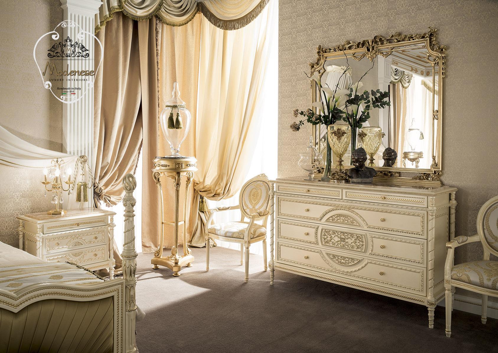 14217 Chest of drawers
