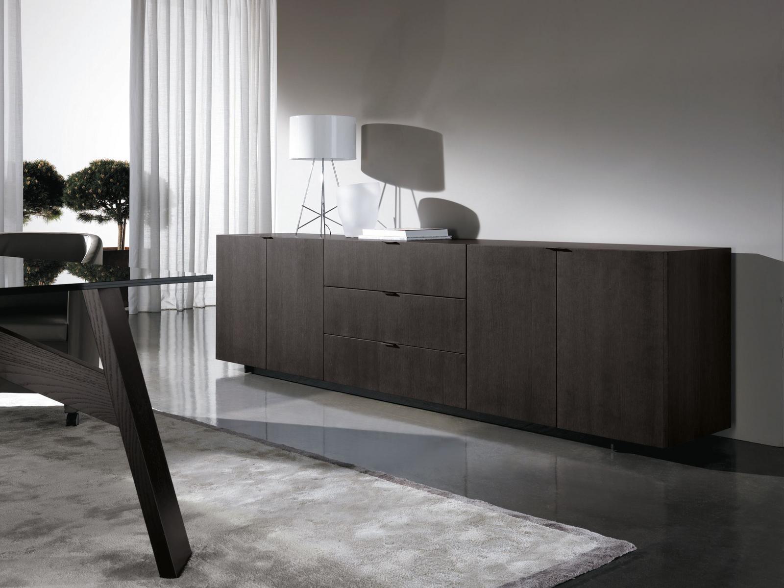 HARVEY LINE Sideboard