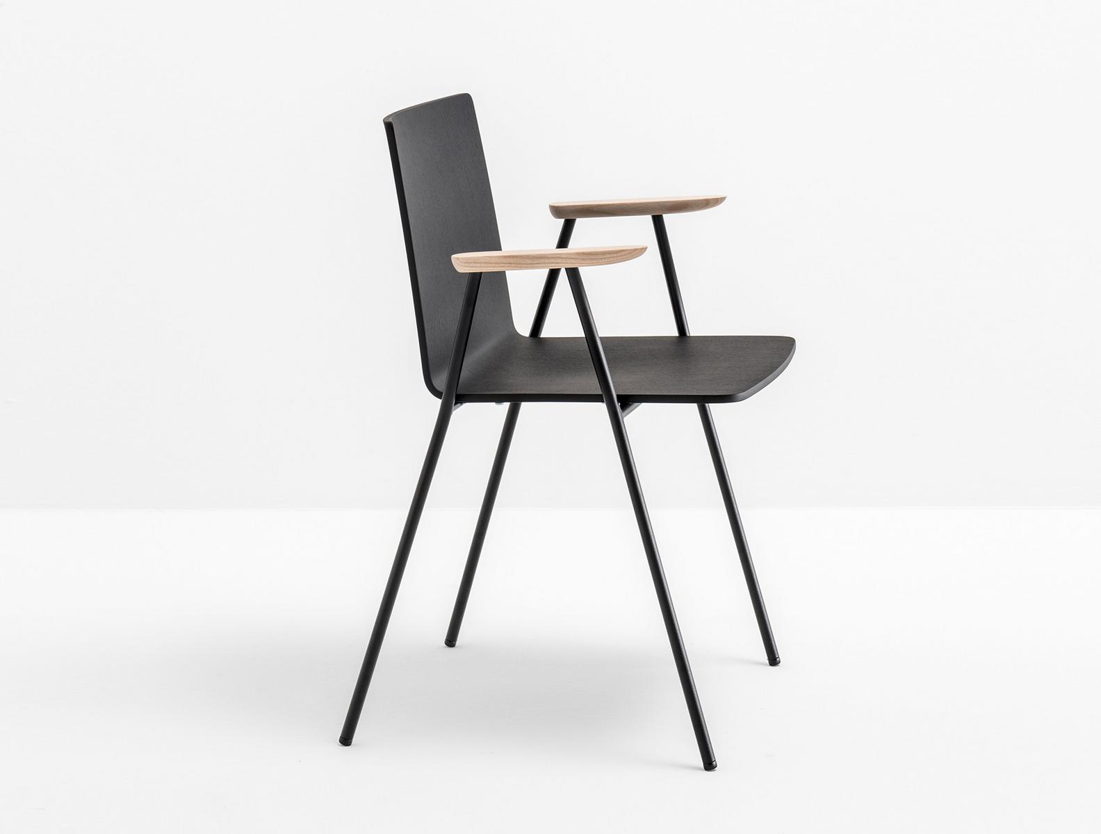 OSAKA METAL 5712 Steel and wood chair with armrests